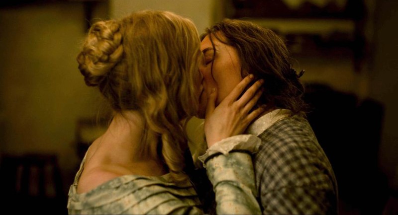 Kate Winslet Erotic scenes