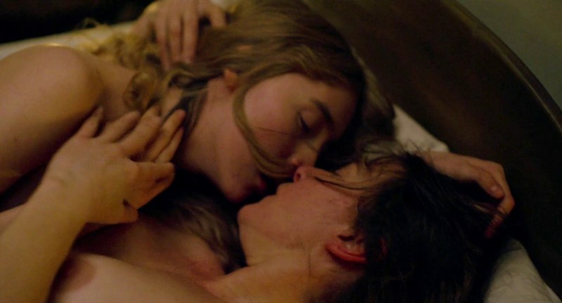 Naked actress Sirsha Ronan