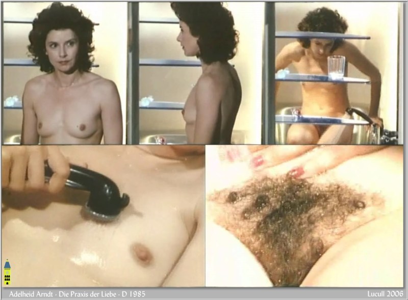 Photo of naked Amanda Fuller