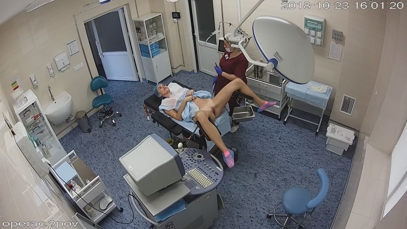 Naked Japanese people on a medical examination