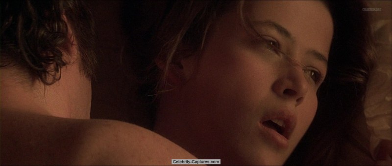 Ekaterina Rednikova erotic scenes