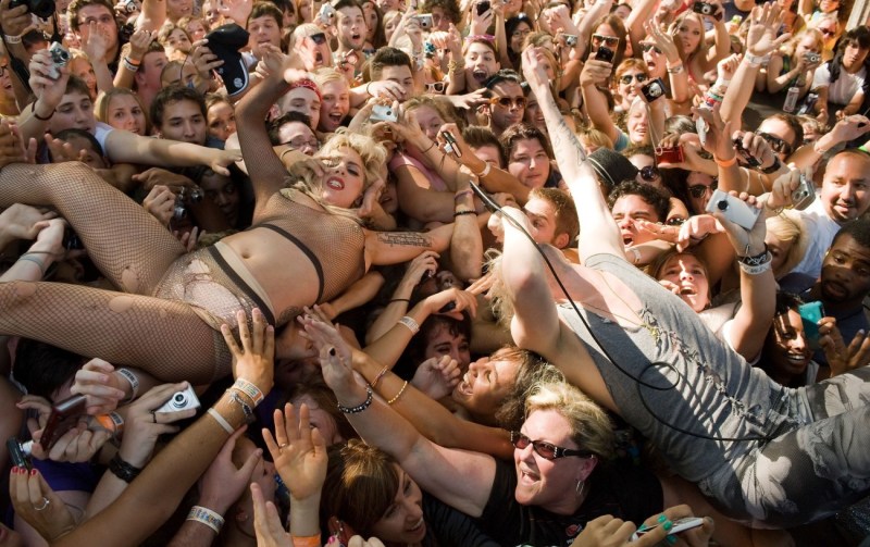 Jada Stevens RealityKings striptease