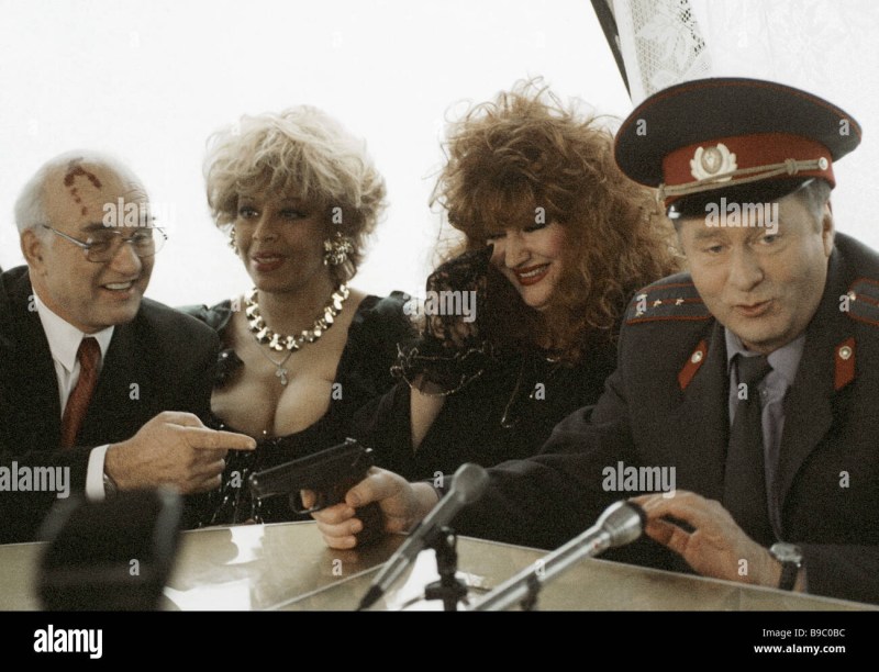 Mona Lisa with eyebrows