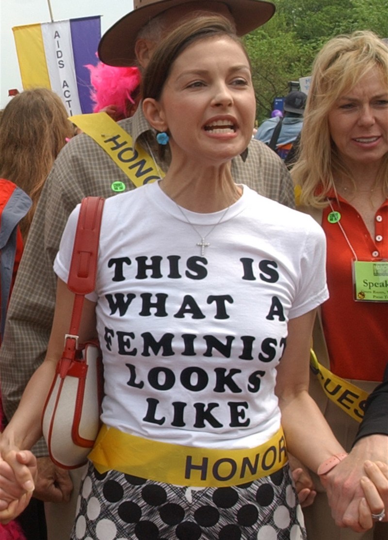 Mia Malkova without makeup