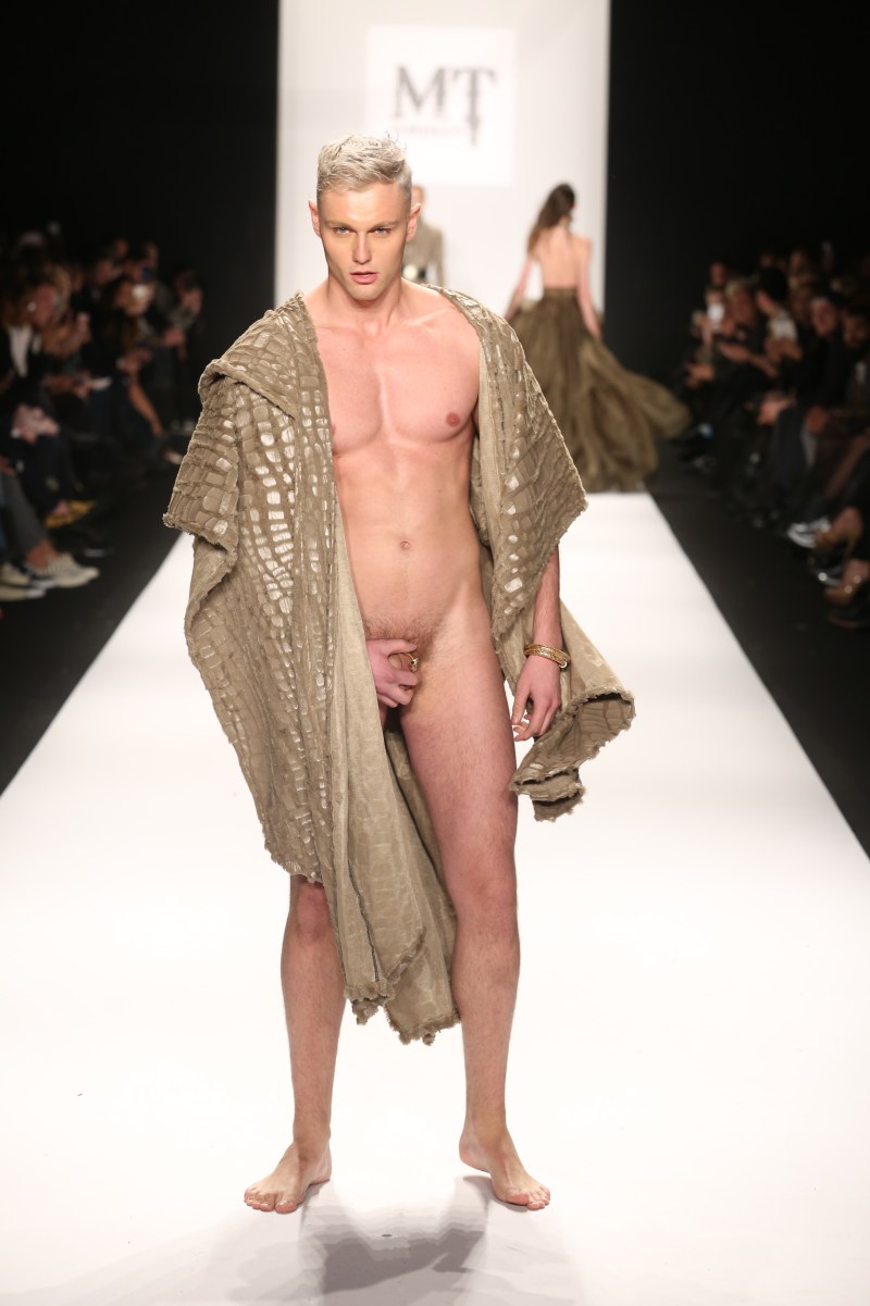 Naked Fashion Charlie Le Mind