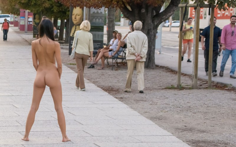 Ekaterina Makarova Nude in Public