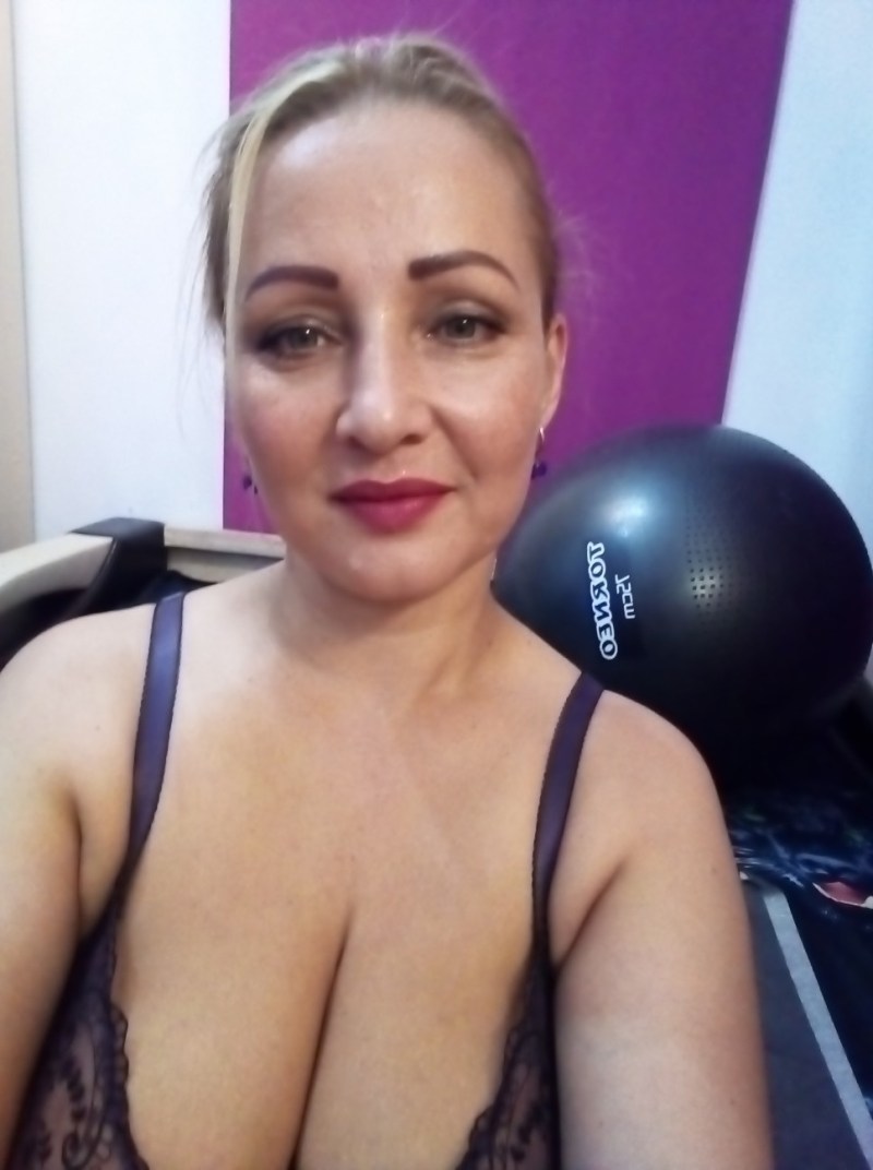 Yana Troyanova Heavenly wives of meadow Marie Ero