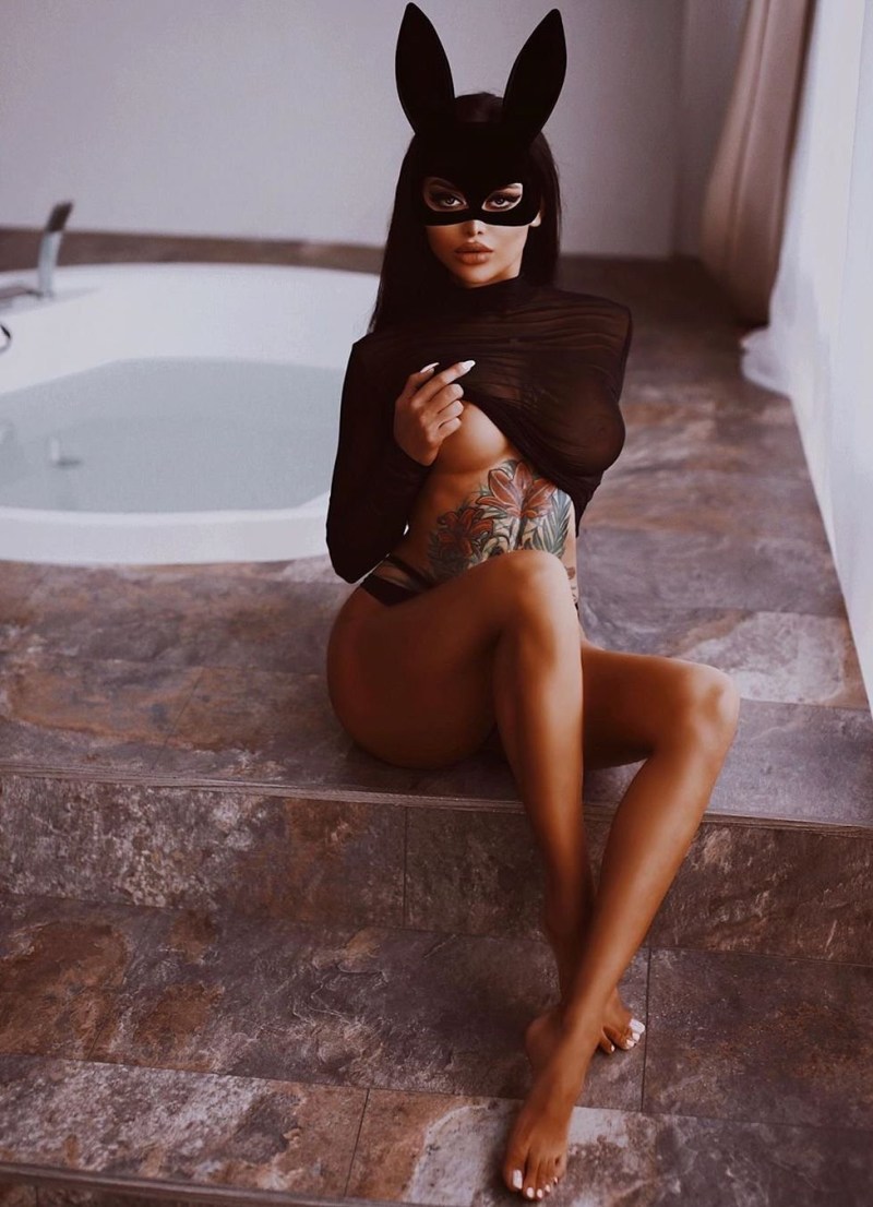 Christina Kuzmina Maxim