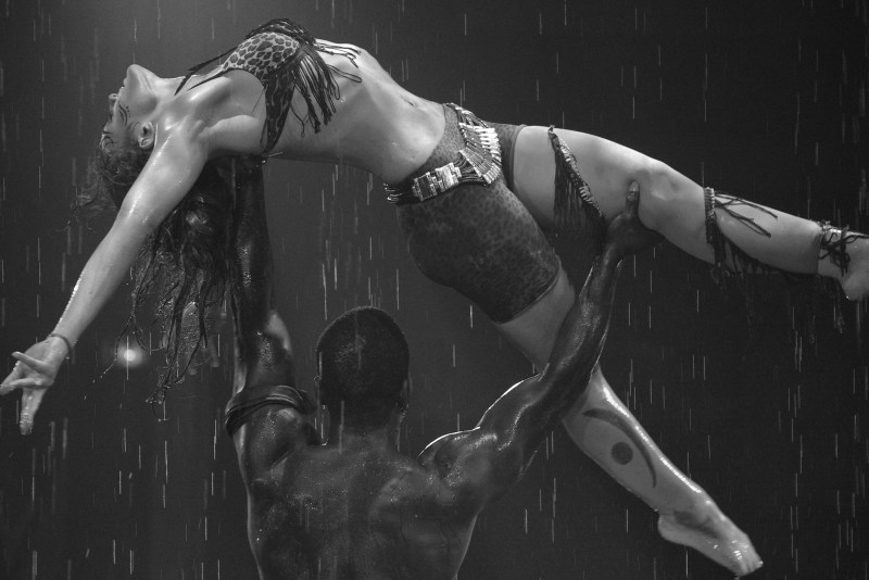 Naked gymnasts with a crustacean