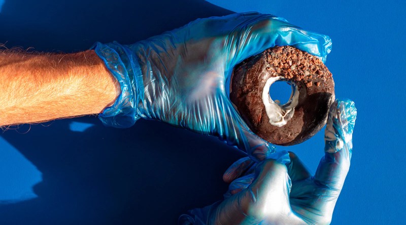 Doctor rachel roxxx in a doctor’s dressing