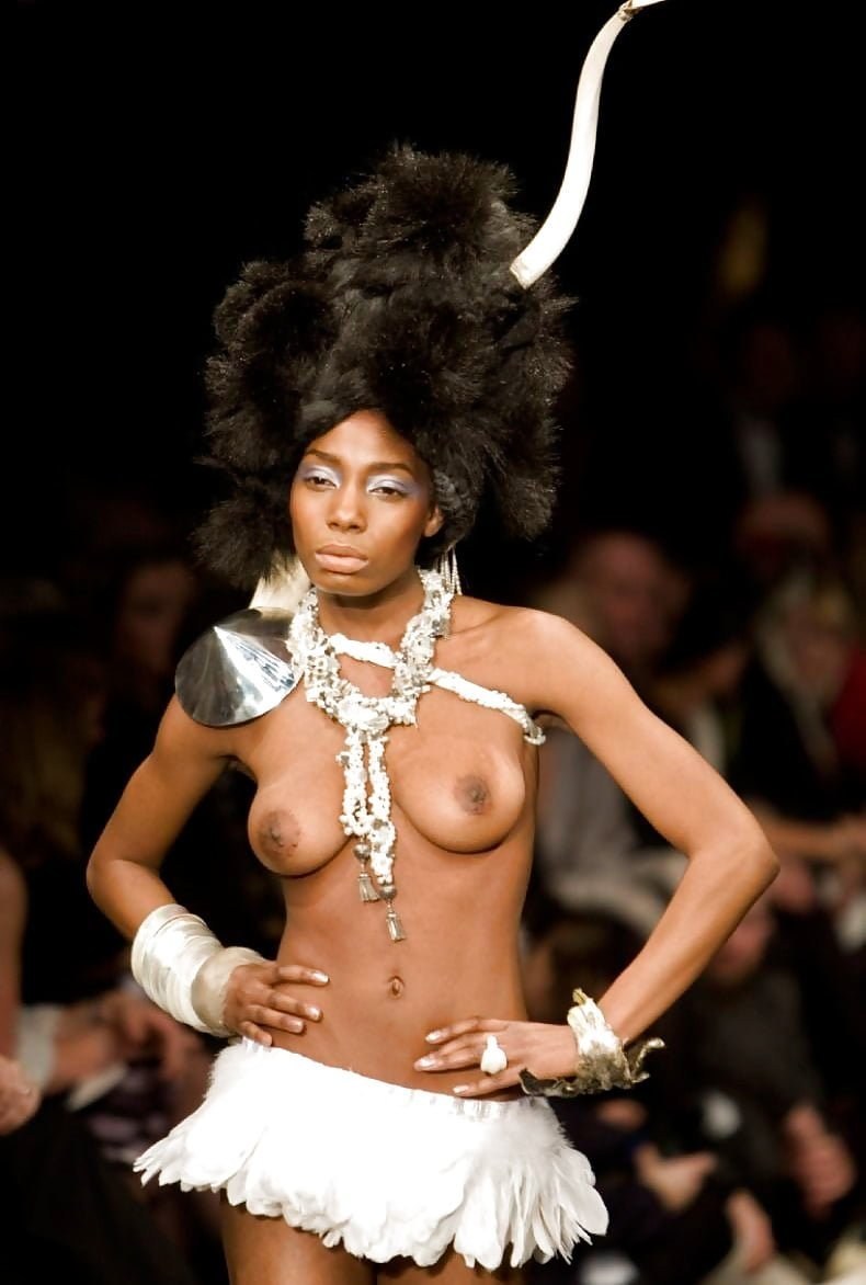 Charlie Le Minda Charlie Le 2020