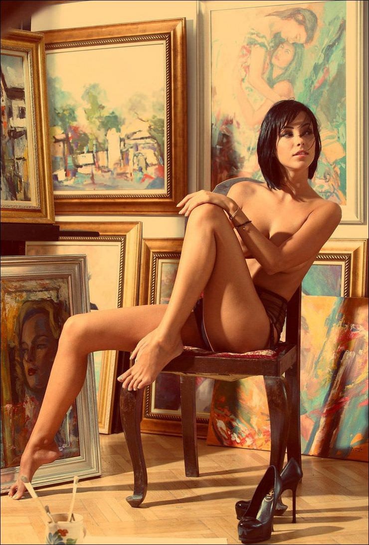 Irina Zhundrikova is a model