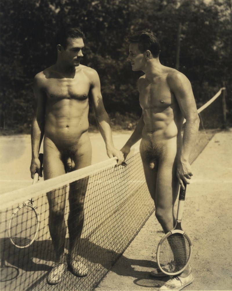 Retro guys athletes naked