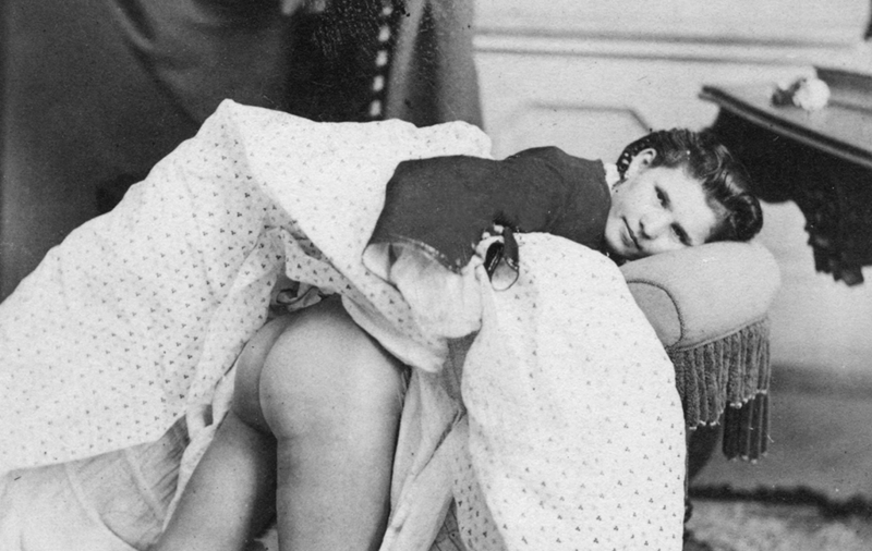 Naked in pre -revolutionary Russia