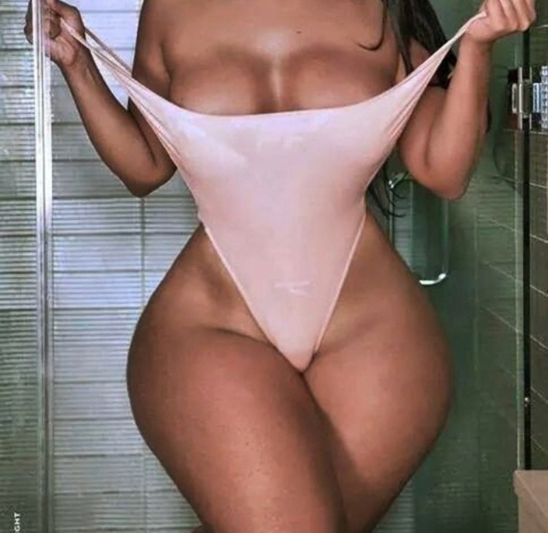 Girls with wide hips Ero