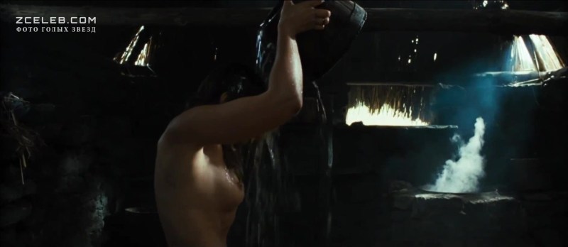 Daria Yekamasova Topless