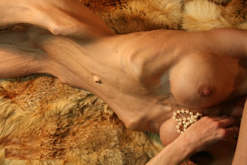 Naked women anorexics