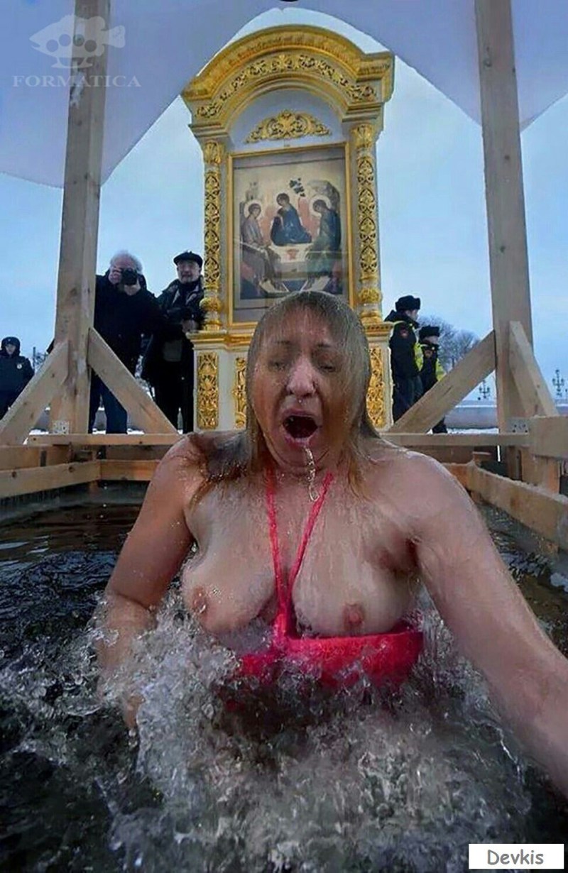 Naked bathing for baptism
