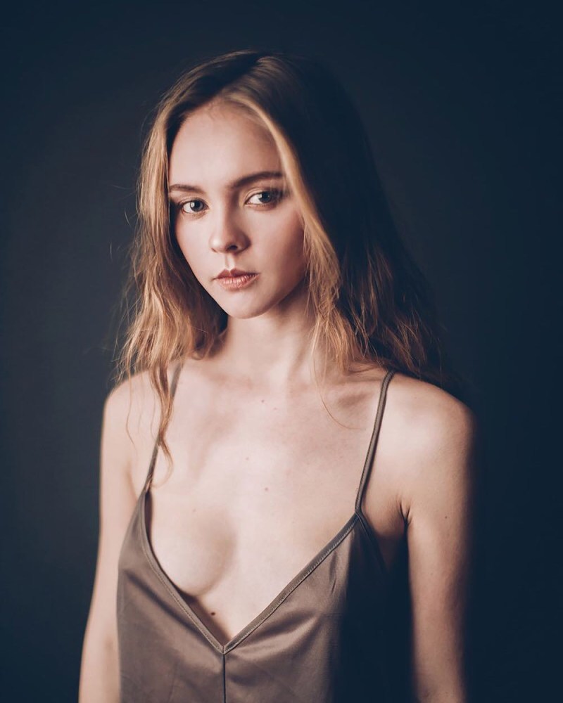 Ksenia Otinova actress