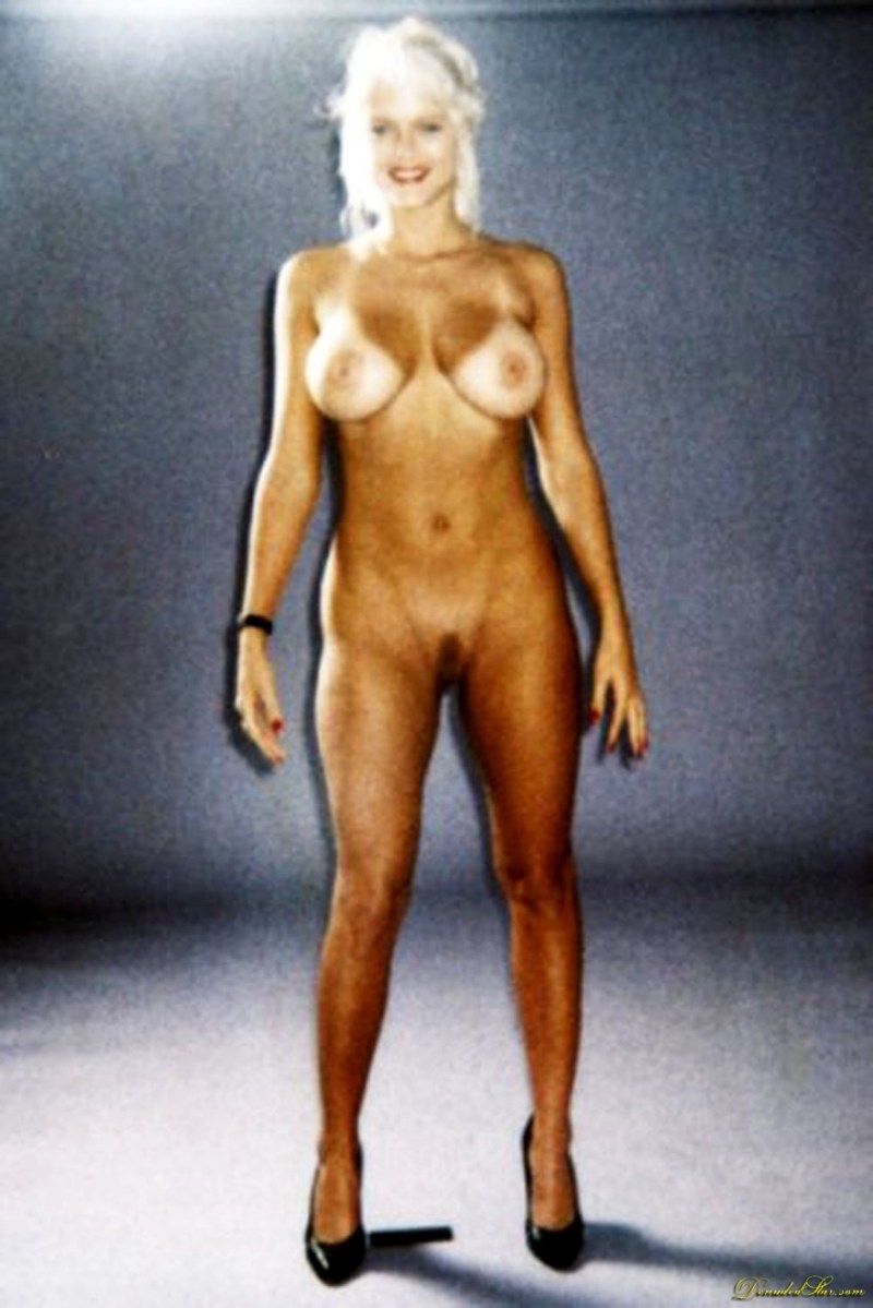 Anna Nicole Smith (Anna Nicole Smith) 18+