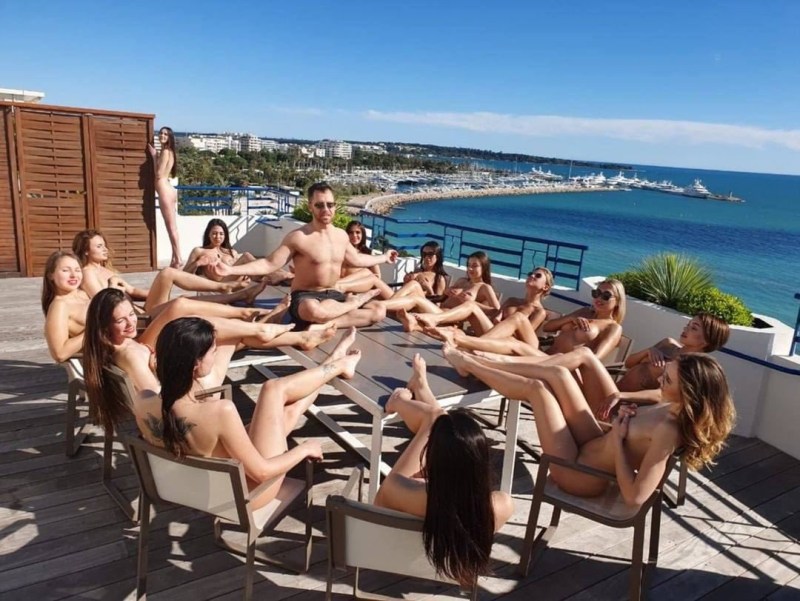 Dubai girls photo shoot nude