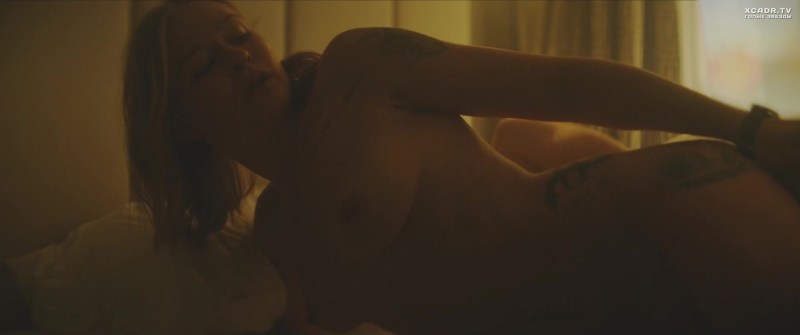 Julia Peresild vagina