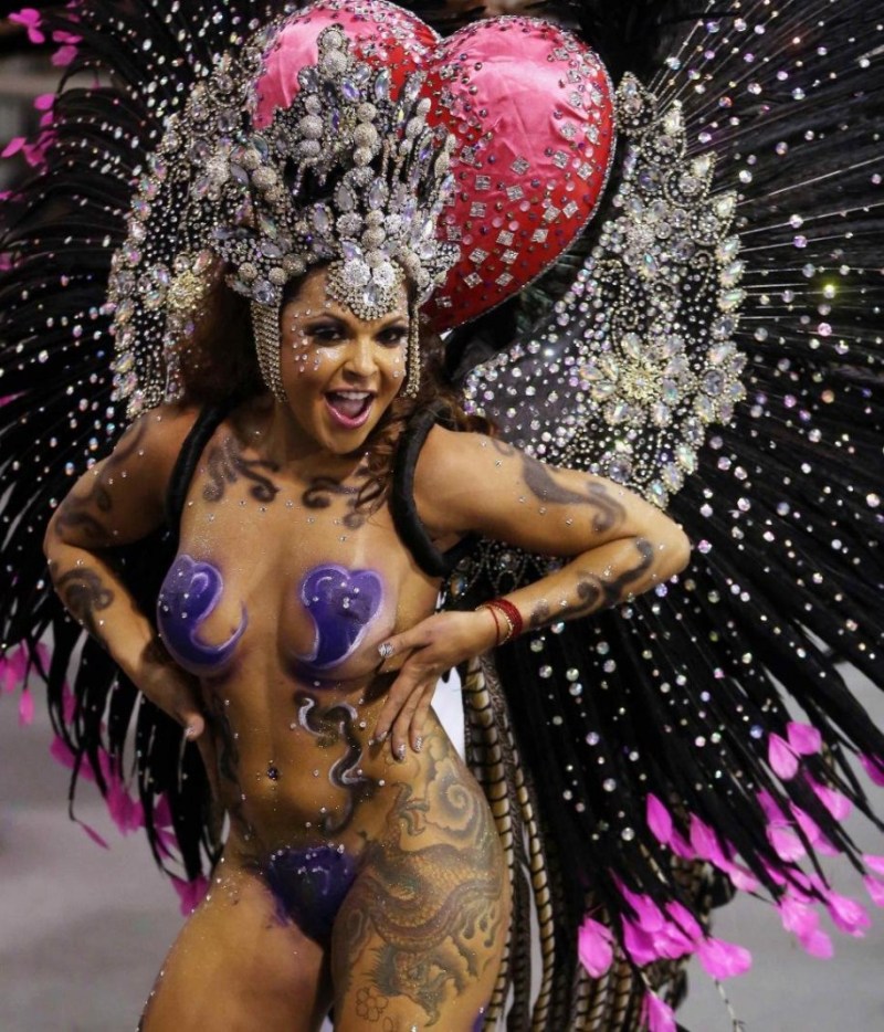 Andrea Martins Brazili Carnival