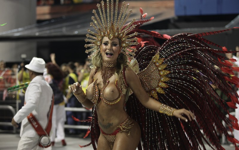 Carnival in Rio de Janeiro naked