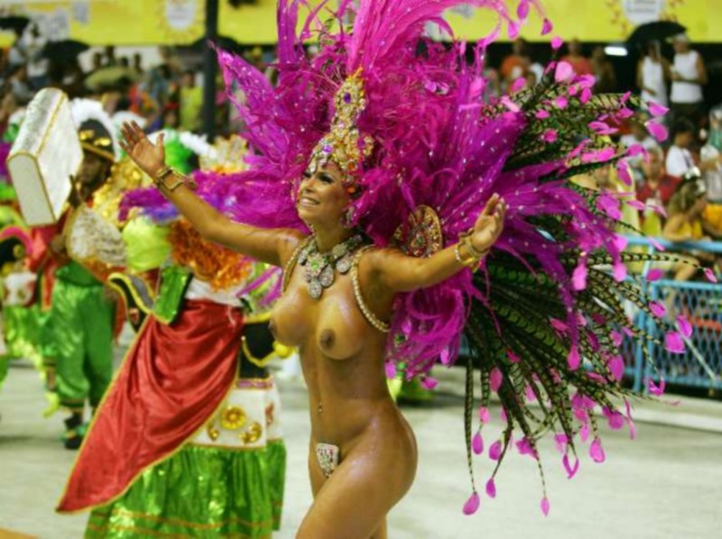 Andrea Martins Brazili Carnival