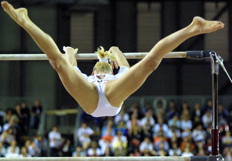 Small gymnasts in panties