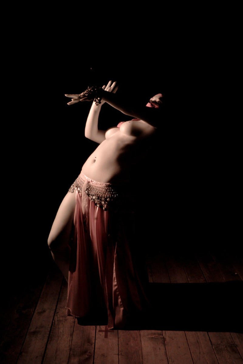 Erotic oriental dances