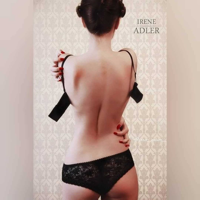 Lara Pulver Irene Adler 18