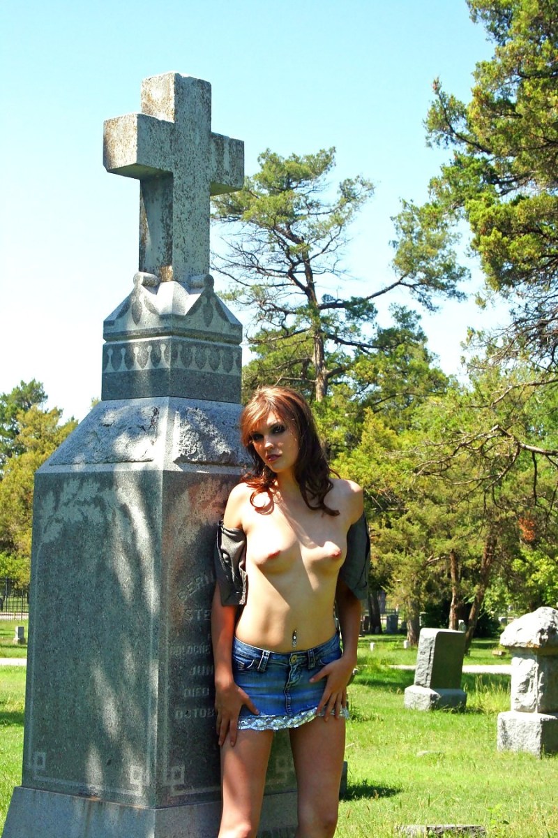 Photo shoot in the XXX cemetery