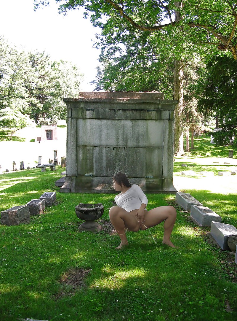 Cemetery XXX TANTAXEN