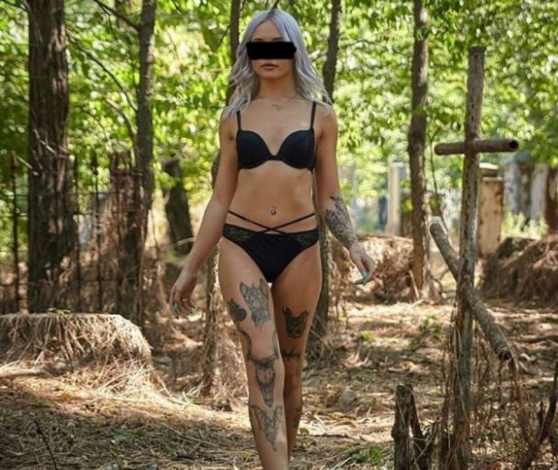 Naked girl in the cemetery