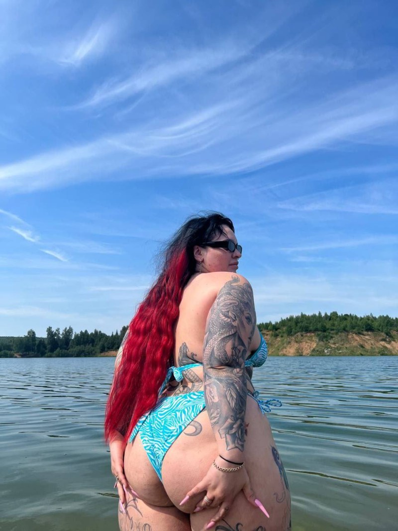 Plums of Natasha Goncharova