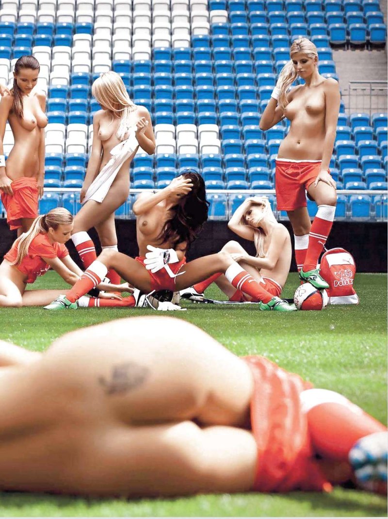 Naked women football players