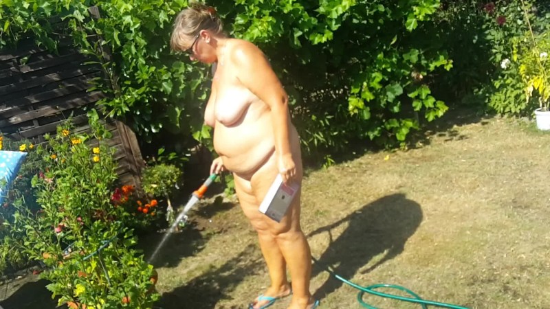 Women in the country without panties