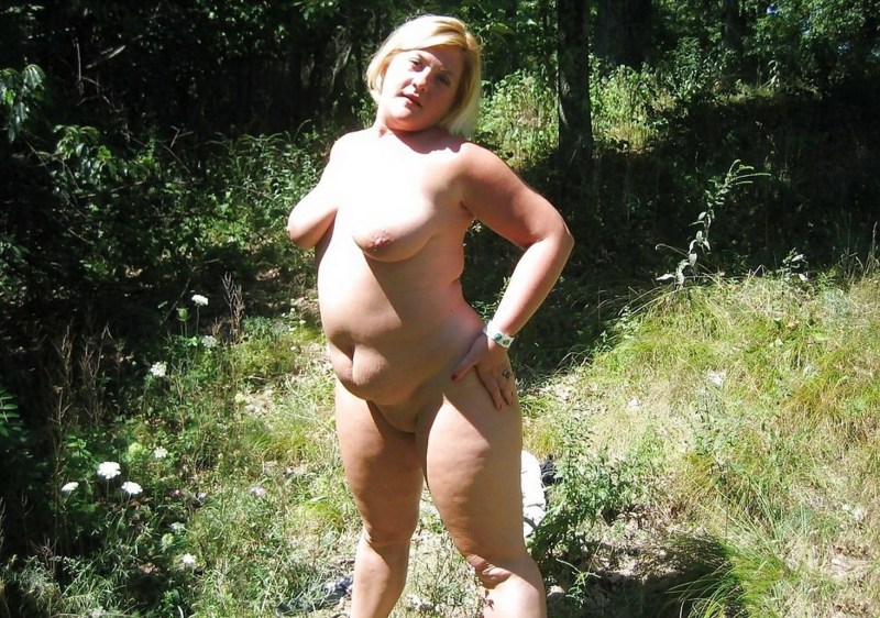 Naked thick women in nature