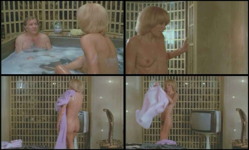 Mirere Dark in erotic scenes