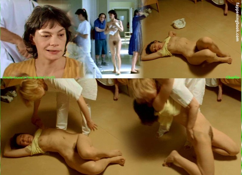 Mirere Perry Naked Toto