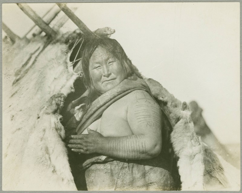 Naked Chukchi women