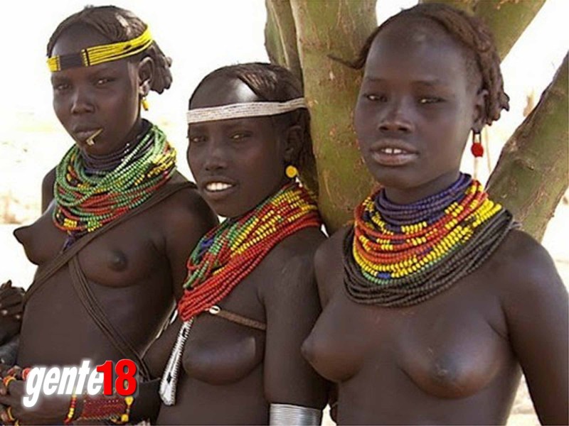 Naked women of African tribes