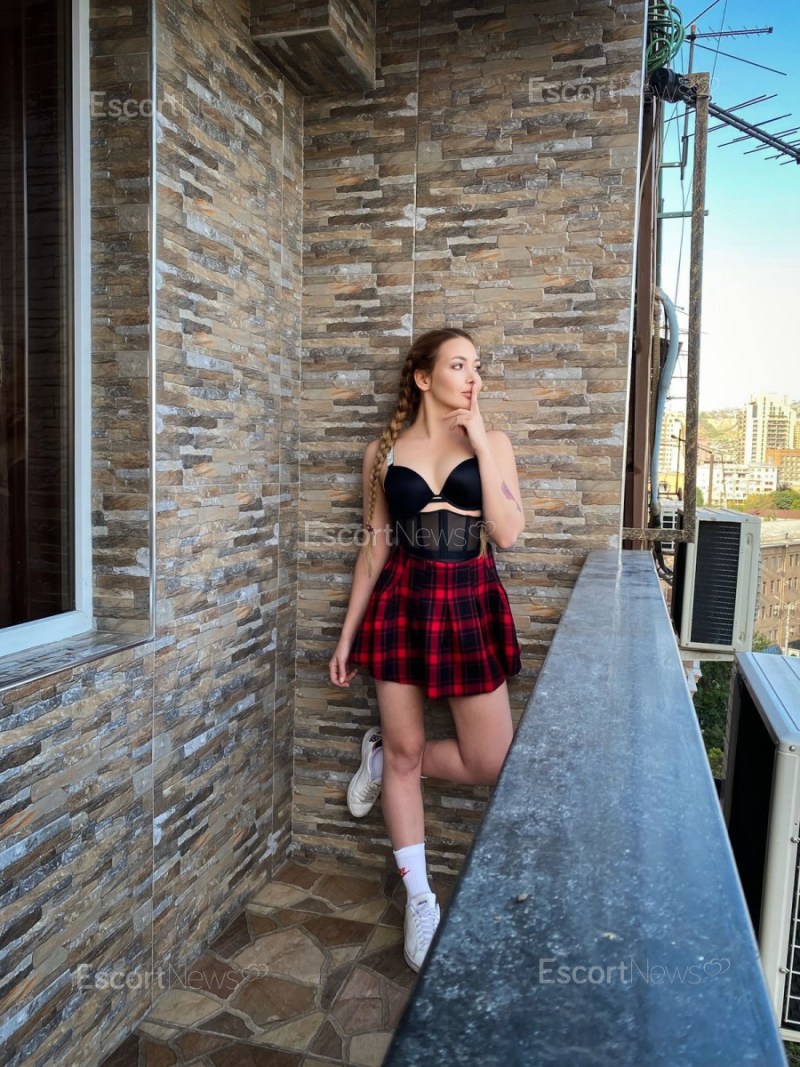 +79654232710 Lisa Kutuzovskaya