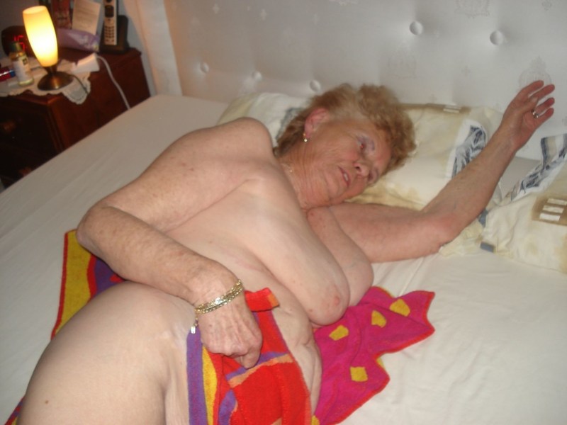 Naked old women light up