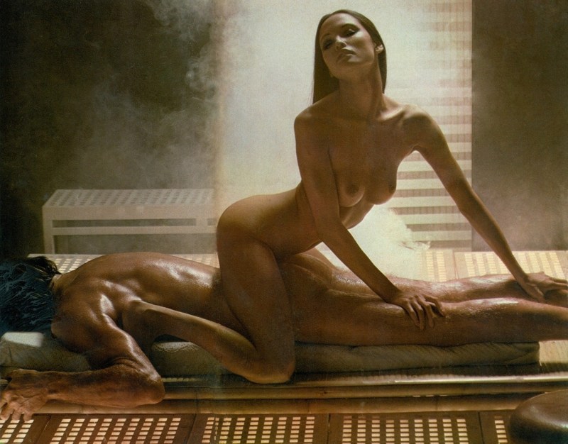 Laura Drusopulos is naked