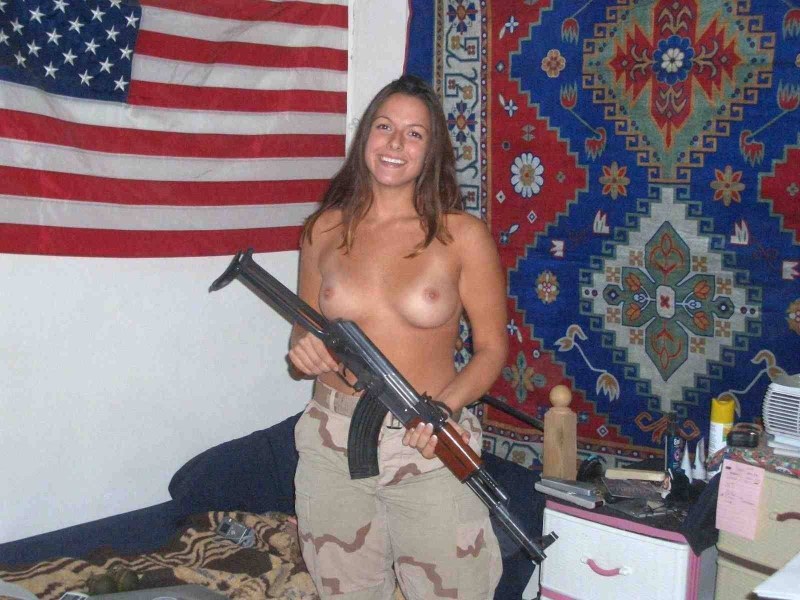 Naked Women of the US Army