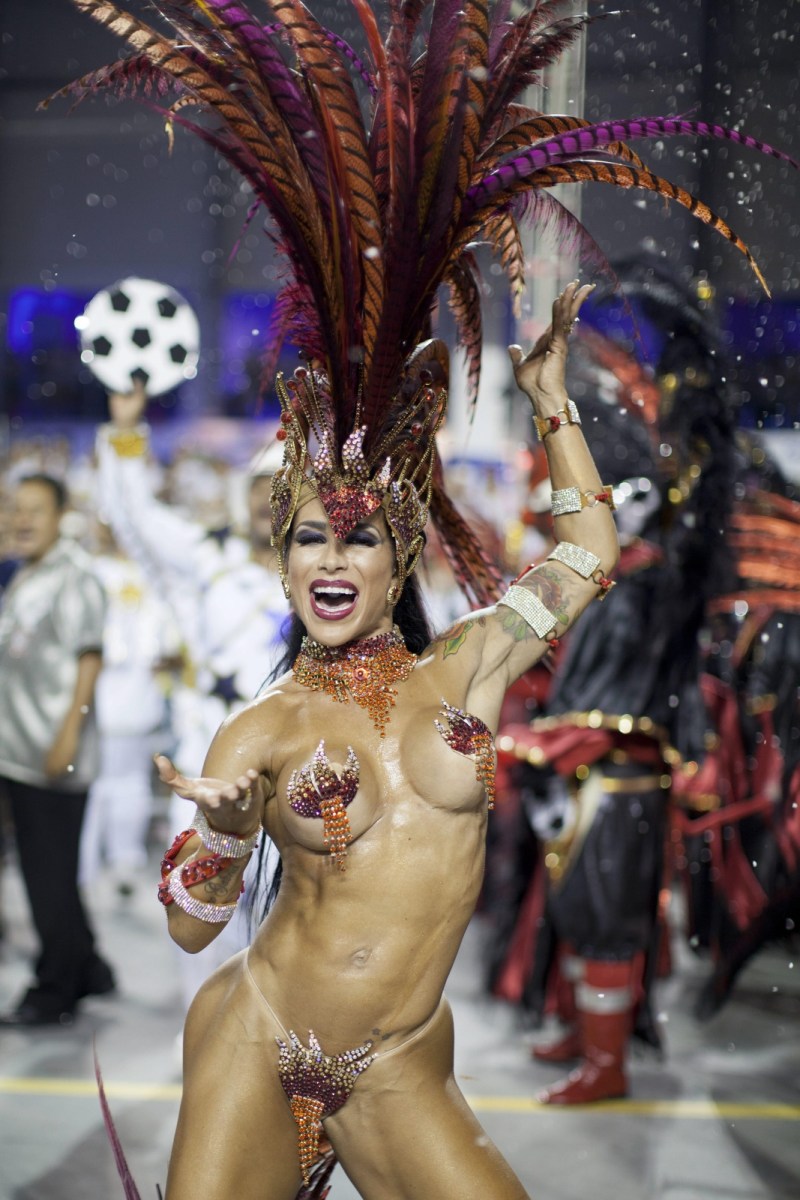Andrea Martins Naked Carnival
