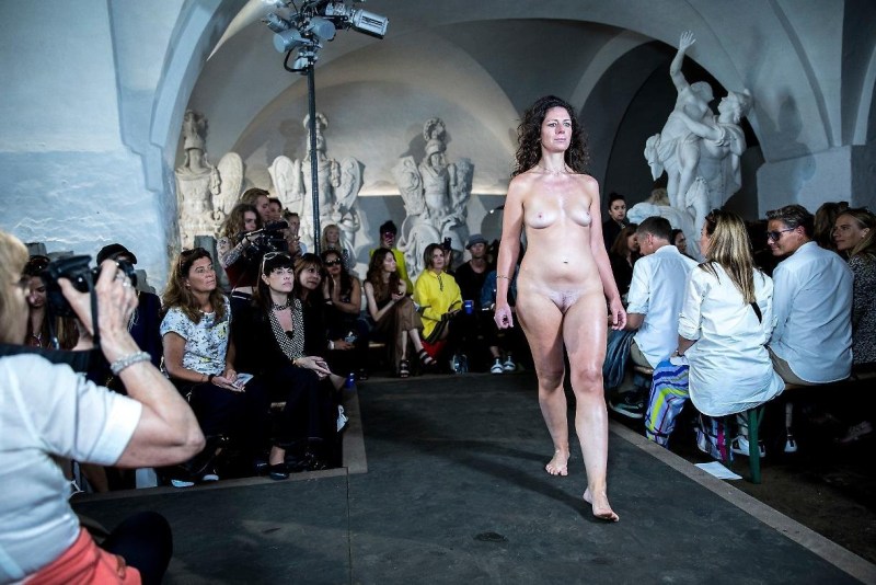 Erotic show on the catwalk