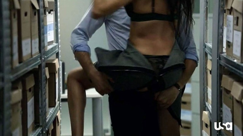 Naked boobs Meghan Markle Gifs